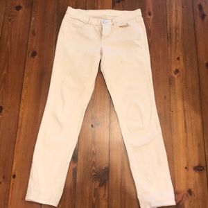 Loft cream colored Modern Skinny jeans